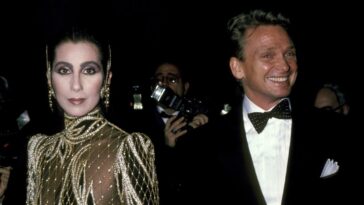 bob-mackie,-legendary-designer-who-dressed-cher,-tina-turner-and-dolly-parton,-dead-at-87