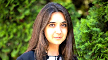 zelensky-sanctions-his-ex-spokeswoman-yulia-mendel,-who-revealed-to-the-world-the-‘open-secret’-of-his-drug-abuse-(videos)