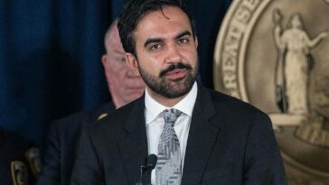 mamdani-sues-trump-admin-to-shield-foreigners-using-welfare