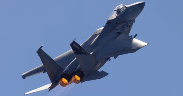 air-force-officer-shot-down-over-iran-tells-’60-minutes’-prayer-got-him-through-harrowing-ordeal:-‘lord,-your-will-be-done’