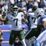 geno-smith’s-game-1-accuracy-scratched-the-surface-of-jets’-offensive-possibilities