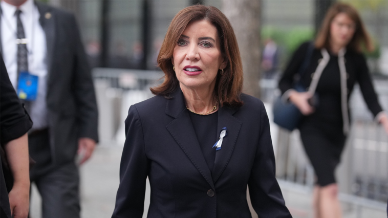 hochul-accused-of-‘hit-job’-on-behalf-of-teachers’-unions-in-act-of-‘pure-censorship’:-labor-group