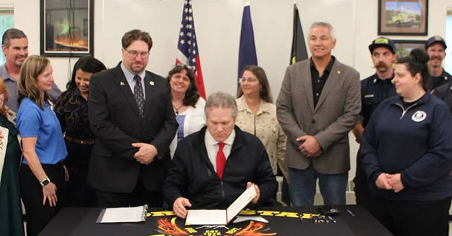 alaska-governor-signs-bill-legalizing-safe-haven-baby-boxes