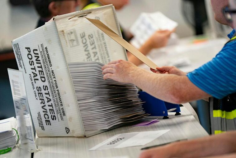 supreme-court-slams-brakes-on-trump’s-mail-ballot-plan