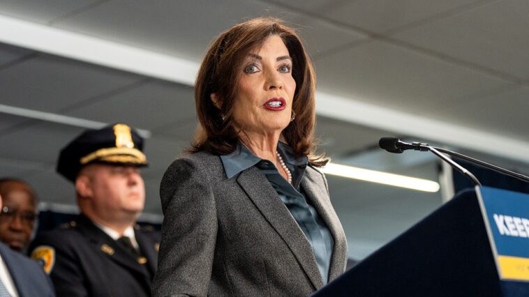 gov-hochul’s-plan-to-opt-new-york-into-federal-school-choice-program-draws-union-opposition