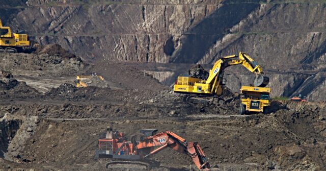 king-coal-defies-doomers-to-rule-the-energy-industry-with-record-sales