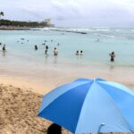 island-getaway-hit-with-urgent-warning-as-hurricane-damage-leaves-travelers-without-power