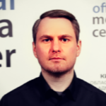 ukrainian-prosecutor-general-kravchenko-is-raided-by-anti-corruption-cops,-a-safe-filled-with-dollars-and-euros-is-found-in-his-office,-but-he-flees-the-country-before-arrest