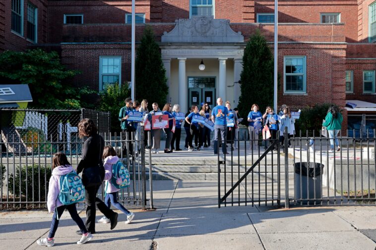 blue-states-with-strong-teachers’-unions-have-lower-student-literacy-levels:-study-shows