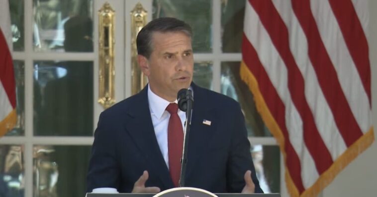 todd-blanche-says-it’s-“not-clear”-what-biden-fbi-did-to-protect-trump-before-assassination-attempt-after-trump-reveals-chris-wray-destroyed-files-(video)