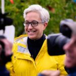 shock-poll:-gop-challenger-edges-dem-governor-in-deep-blue-state