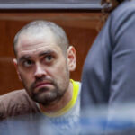 nick-reiner-won’t-face-death-penalty-if-convicted-of-murdering-his-parents,-rob-and-michele-reiner