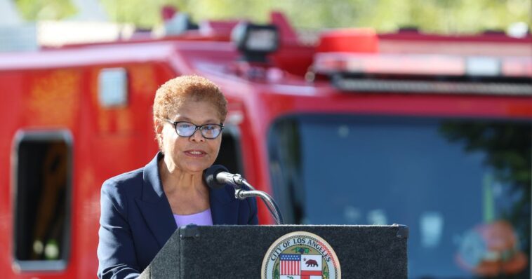internet-trolls-karen-bass-after-she-deflects-blame-for-city’s-crumbling-roads
