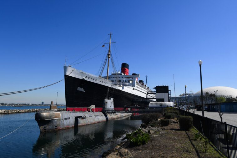 long-beach-stuck-with-costly-eyesore-after-abandoned-cold-war-relic-falls-apart