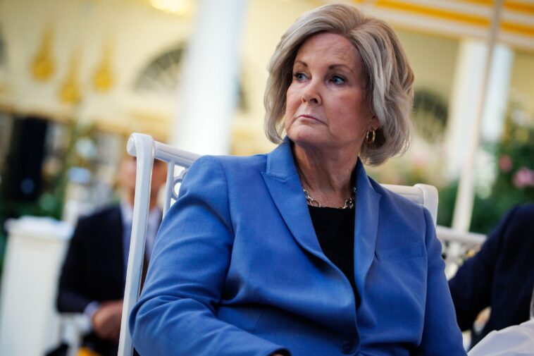 trump’s-top-aide-susie-wiles-gives-update-on-breast-cancer-fight