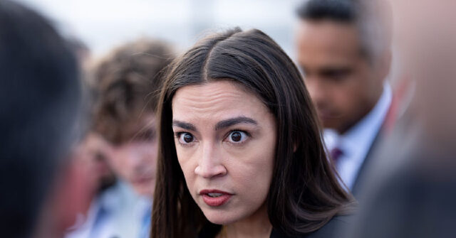 aoc-blasts-patriots-owner-robert-kraft-for-‘censoring’-macklemore-from-criticizing-israel