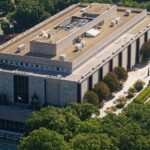 trump-admin-preparing-to-place-warning-signs-around-smithsonian-american-history-museum
