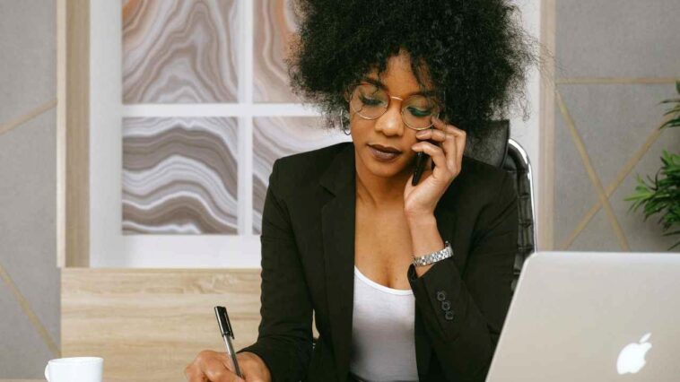 scammers-are-coming-for-your-money.-here’s-the-one-thing-you-must-never-do