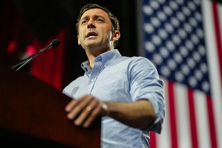 democrat-presidential-hopeful-is-ripping-off-the-obama-playbook-—-right-down-to-the-camera-angle