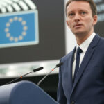 romania:-brussels-veteran-muresan-tapped-for-pm-as-romania’s-sovereigntist-revolt-deepens