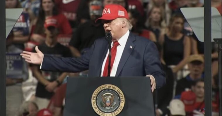 trump-slams-“very-hostile”-and-“very-political”-fed-board-after-rate-hike-–-says-interest-rates-should-be-1%-(video)