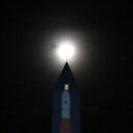 joint-chief-chairman-says-us.-troops-must-prepare-for-lunar-warfare