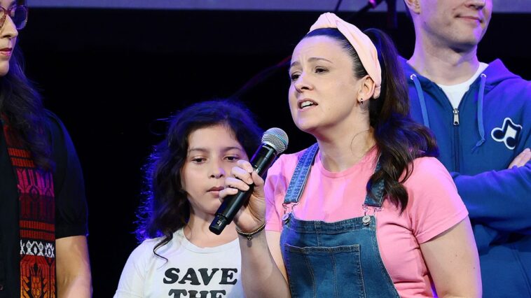 ms-rachel-urges-‘every-wealthy-white-celebrity’-to-match-macklemore’s-donation-to-palestinian-causes