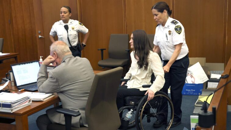juror-who-blocked-lindsay-clancy-verdict-disputes-fellow-jurors’-claims:-report