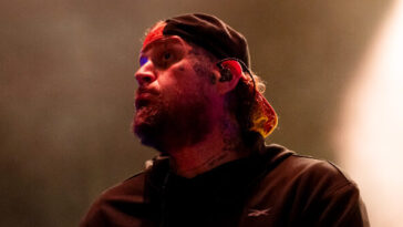 jelly-roll-goes-viral-for-saying-he-would-give-up-music-after-backlash-for-trashing-trump-supporters-for-a-week-on-‘kimmel’