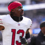 cardinals-player-fined-for-writing-‘glory-be-2-god’-on-his-eye-black
