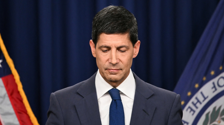 lee-carter:-the-fed-finally-raised-rates.-the-real-danger-now-for-the-gop-is-what-happens-next