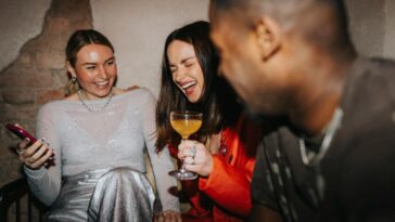 gen-z-has-forgotten-how-to-socialize-the-cure-isn’t-run-clubs-—-it’s-the-local-bar.