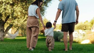 seattle-just-protected-polyamory,-so-who-protects-the-kids?