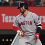 red-sox’s-willson-contreras-in-injury-scare-with-yankees’-wild-card-showdown-looming