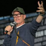 ‘scream’-star-admits-he’s-‘ashamed’-of-sequel-return-after-actress-fired-over-anti-israel-comments