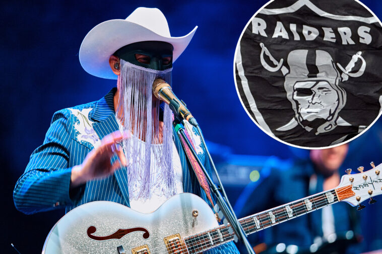 country-music-star-orville-peck-reveals-he-‘made-out-with-a-guy-on-the-raiders’-in-new-song