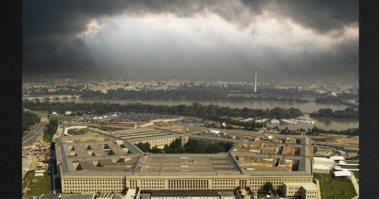 drones-in-1952?-pentagon-releases-new-ufo-videos-showing-‘orbs’-and-other-objects