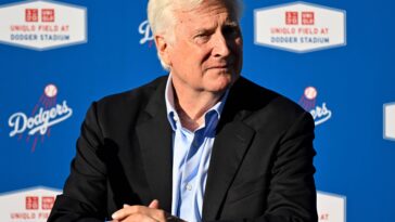 dodgers-owner-mark-walter-hit-with-fraud-lawsuit-amid-ongoing-federal-investigation