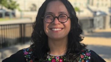 socialist-democrat-congressional-candidate-sparks-huge-furor-after-announcing-she’ll-represent-mexico-in-congress