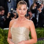 margot-robbie-turns-heads-in-blue-bikini-on-set-of-new-‘ocean’s-eleven’-prequel