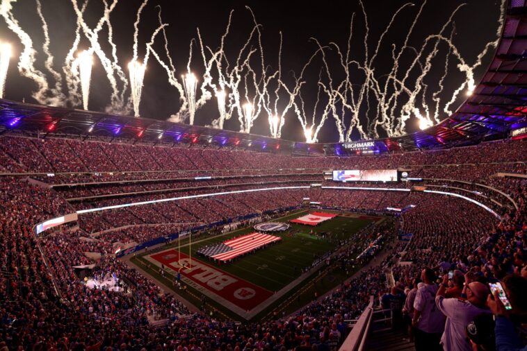 singing-the-canadian-national-anthem-at-the-buffalo-bills-home-opener-was-a-mistake