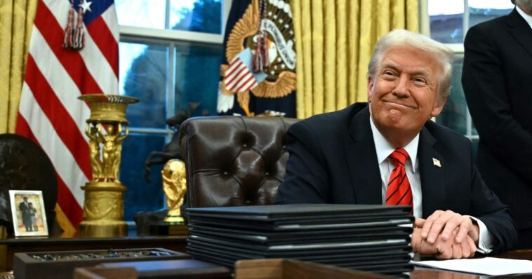 which-‘fake-news’-outlet-will-trump-ban-from-the-white-house-next?-he-just-dropped-some-major-hints,-and-it’s-making-them-squirm