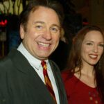 john-ritter’s-widow-amy-yasbeck-details-the-fatal-misdiagnosis-she-says-led-to-his-death