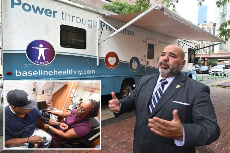 get-on-the-bus:-new-mobile-medical-clinic-aims-to-keep-nyc-cops-healthy-and-prevent-sudden-deaths