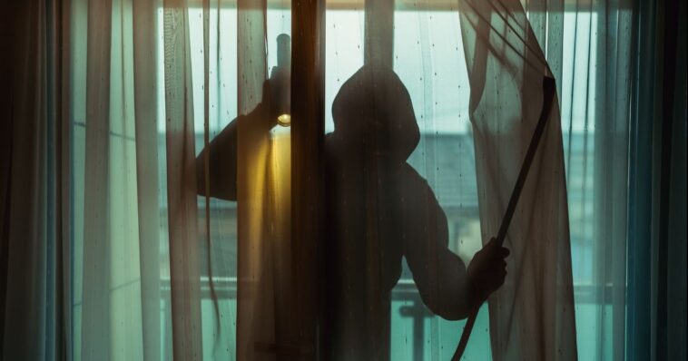 wheelchair-bound-man-shot-would-be-robber,-his-landlord-called-it-‘criminal-activity’-and-evicted-him