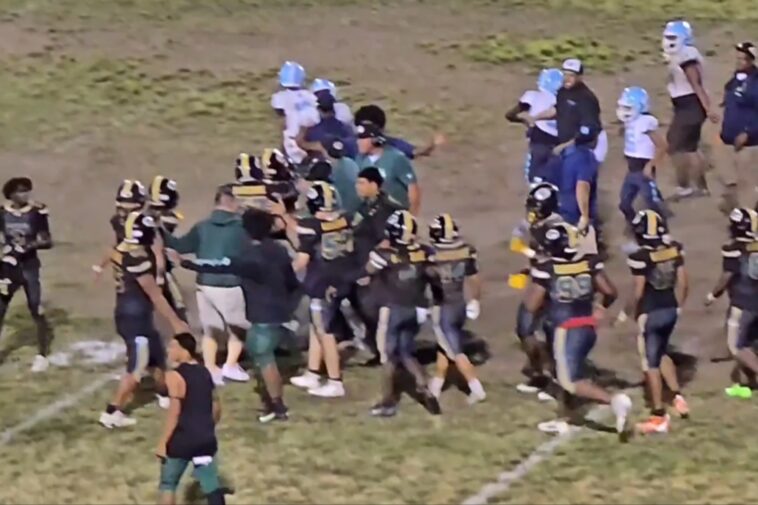 two-california-high-school-teams-cause-game-to-end-early-because-of-wild-brawl