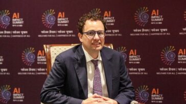 ai-doomers-at-work:-anthropic-opens-‘wet-lab’-for-biology-experiments