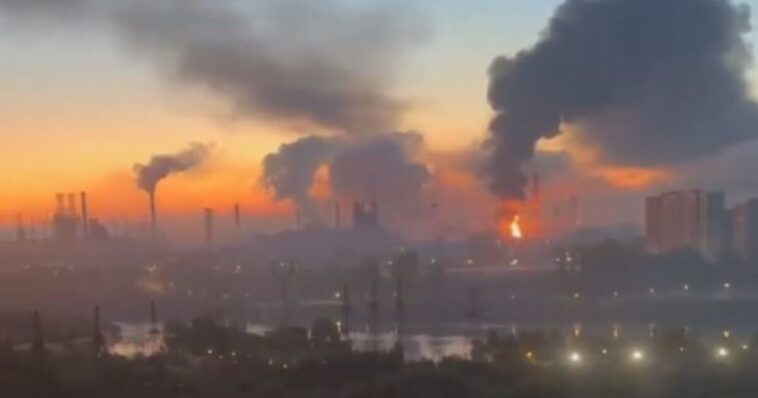 breaking:-six-days-after-ukraine-agrees-to-halt-attacks-on-russian-refineries-–-they-strike-kapotnya-refinery-in-moscow,-to-screw-russia-global-energy-markets,-and-trump!