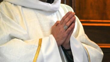 french-military-priest-punished-over-sermon-urging-soldiers-to-stand-up-against-demographic-displacement