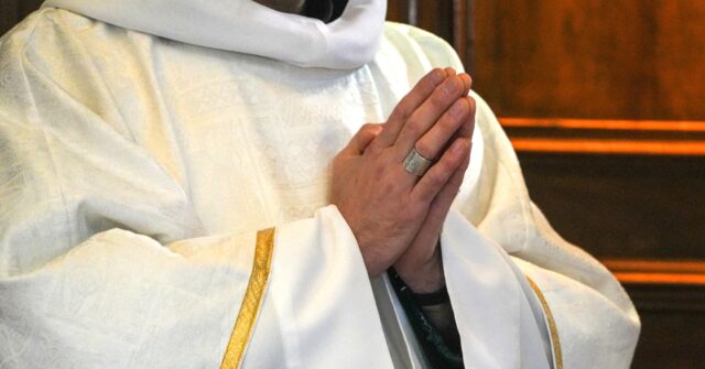 french-military-priest-punished-over-sermon-urging-soldiers-to-stand-up-against-demographic-displacement